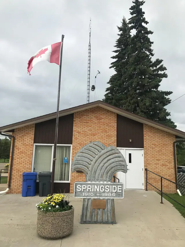 Springside town office and sign
